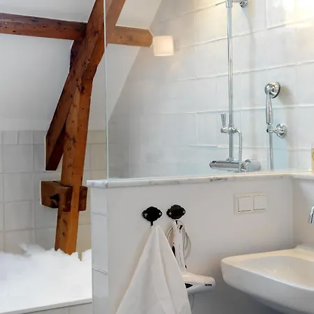 Hotel Station 4*
