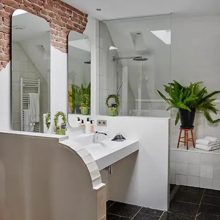 Station Hotel 4*